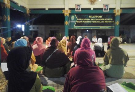 PELATIHAN PANGRUKTILOYO / PEMULAZARAN JENAZAH  DESA WONOKROMO