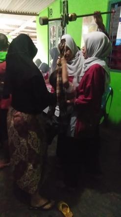 Kegiatan Posyandu Dusun Pandes II Desa Wonokromo