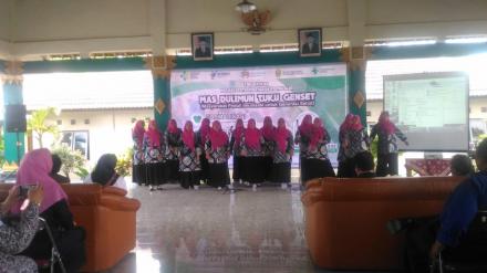 Paduan Suara PKK Meriahkan Acara Verifikasi Masyarakat Penilaian Tenaga Kesehatan Teladan  DIY
