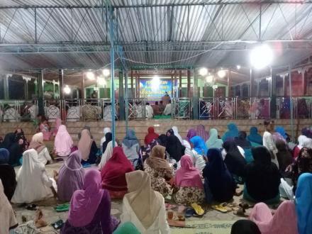 Warga Pandes II memperingati Maulid Nabi Muhammad SA W