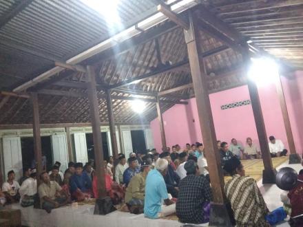 Warga Dusun Jati Desa Wonokromo antusias hadiri sosialisasi pembagian sertifikat PTSL