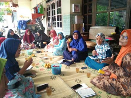 PERTEMUAN KADER POSYANDU DELIMA MERAH BRAJAN