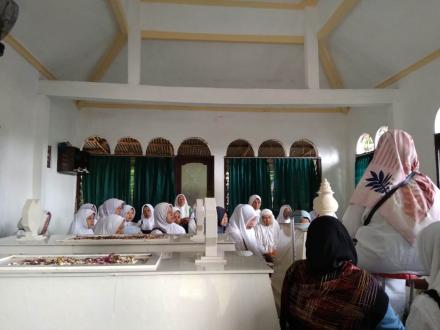 Jama'ah Miftahul Jannah Jejeran 2 Birul Walidain